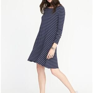 Old Navy Women's Jersey Knit Swing Dress Black and White Medium Petite